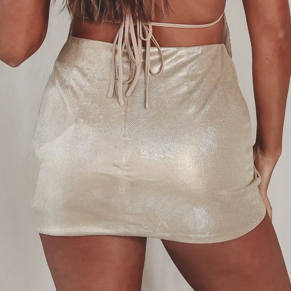 AMAZING LACE Gold Shimmer Mini Skirt - Picture 3 of 5